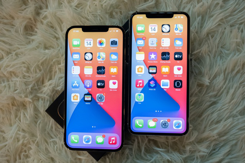 so-sanh-iphone-11-pro-max-va-iphone-12-pro-max-sieu-ban-re