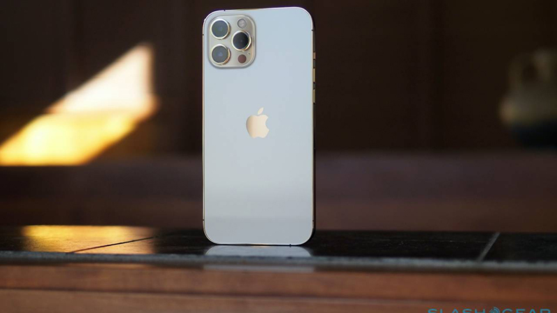 iphone-12-pro-max-danh-giai-smartphone-tot-nhat-sieu-ban-re