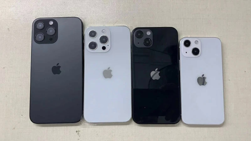 e4j7okfvoaajqko-8806-1624503003 iphone13-sieu-ban-re