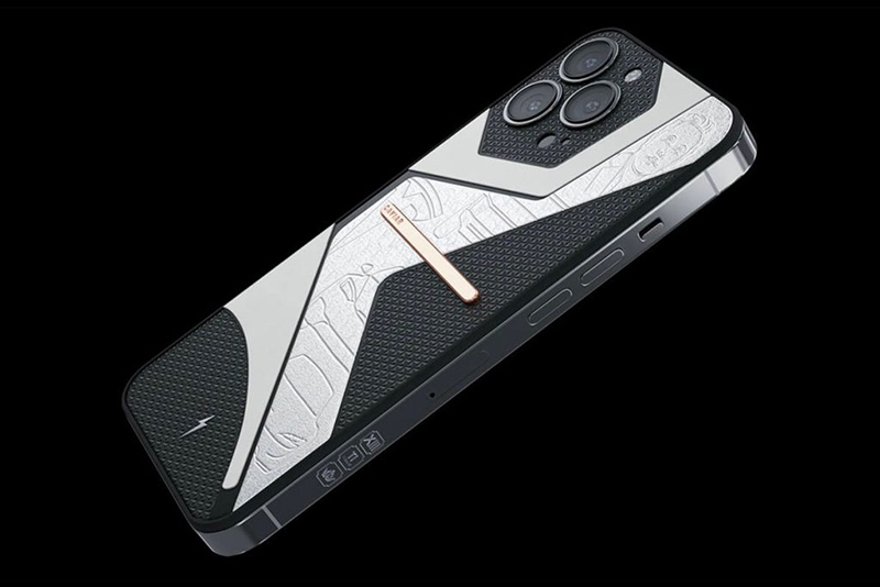 iphone-13-pro-duoc-che-tac-tu-xe-tesla-co-gia-tu-164-trieu-dong-2-1024x683-1 iphone13-pro-che-tac-tu-xe-sieu-ban-re