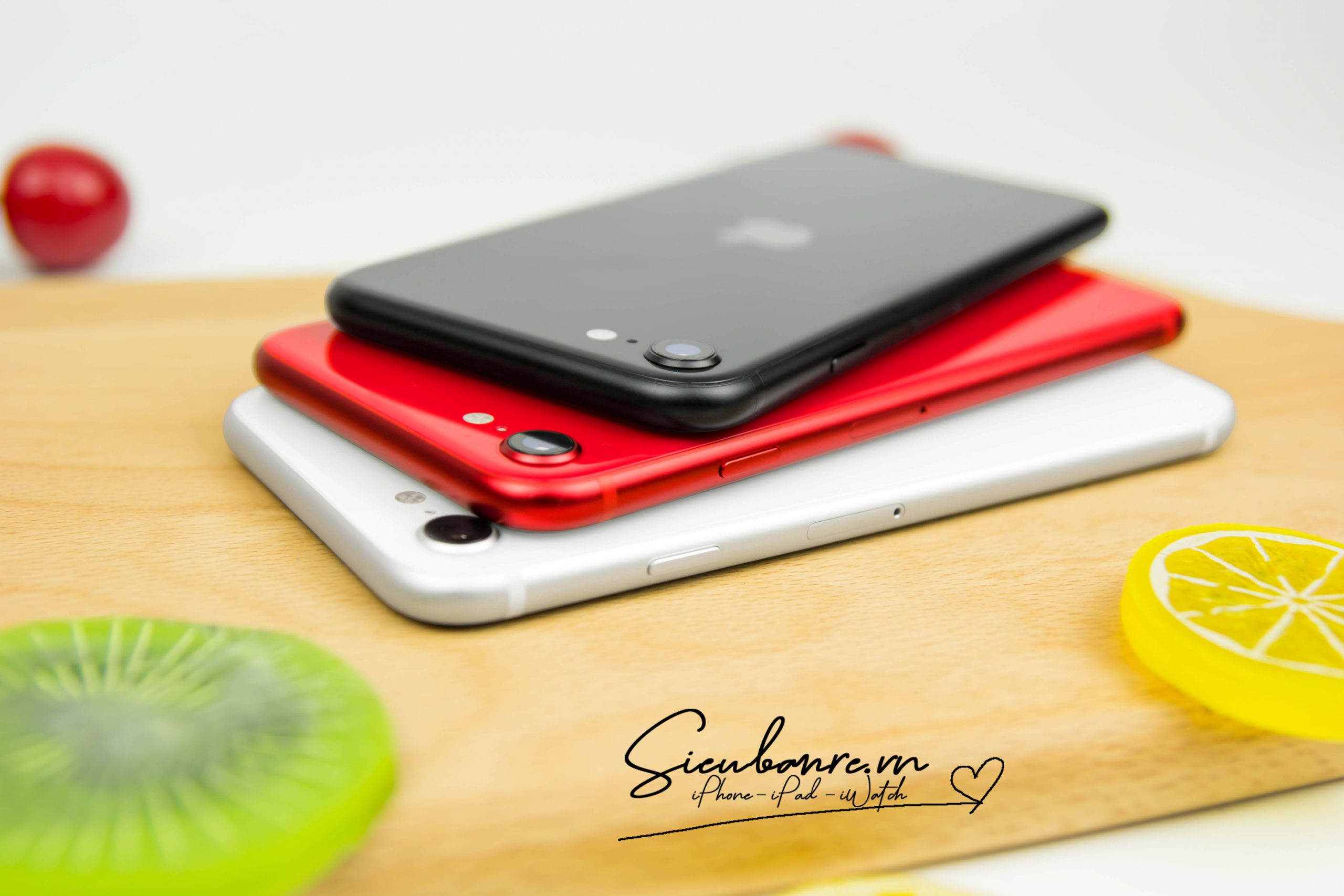 mg_2120-1 iphone_se_plus_sieubanre