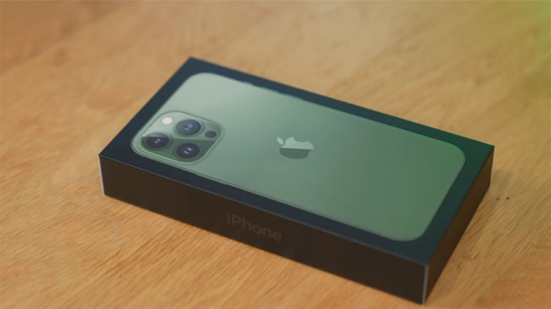 iPhone13-xanh-la-sieu-ban-re