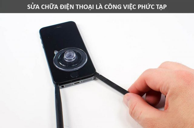 thay-ep-kinh-ip5-sieubanre