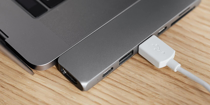 usb-c-240w-sieu-ban-re