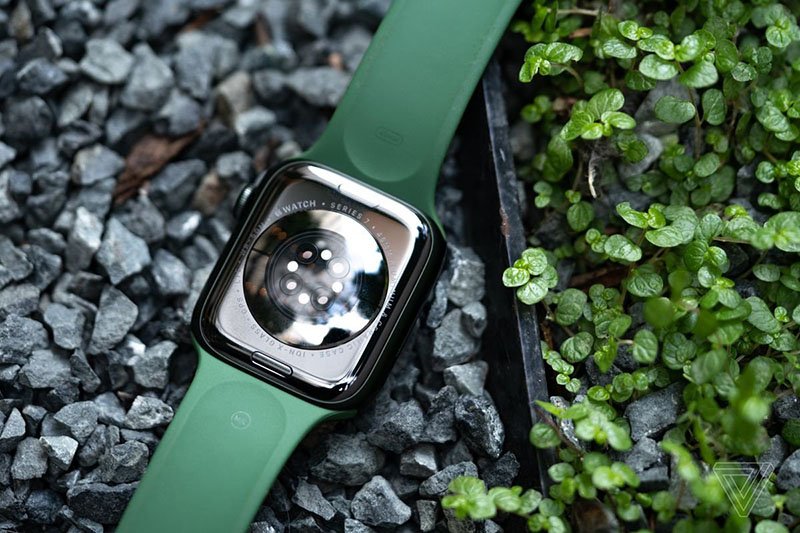 z2855819502016_e5ea8d5e3ac966cad2bd5364cb0ef692201 apple-watch-series7-kho-ho-tro-sac-nhanh-tai-viet-nam-sieu-ban-re